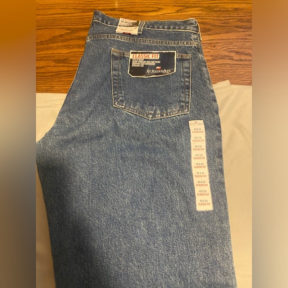 Men’s St. John’s Bay classic fit jeans 40 X 30 - Picture 1 of 4